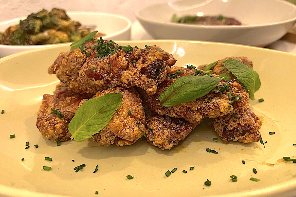 chicken wings dish 