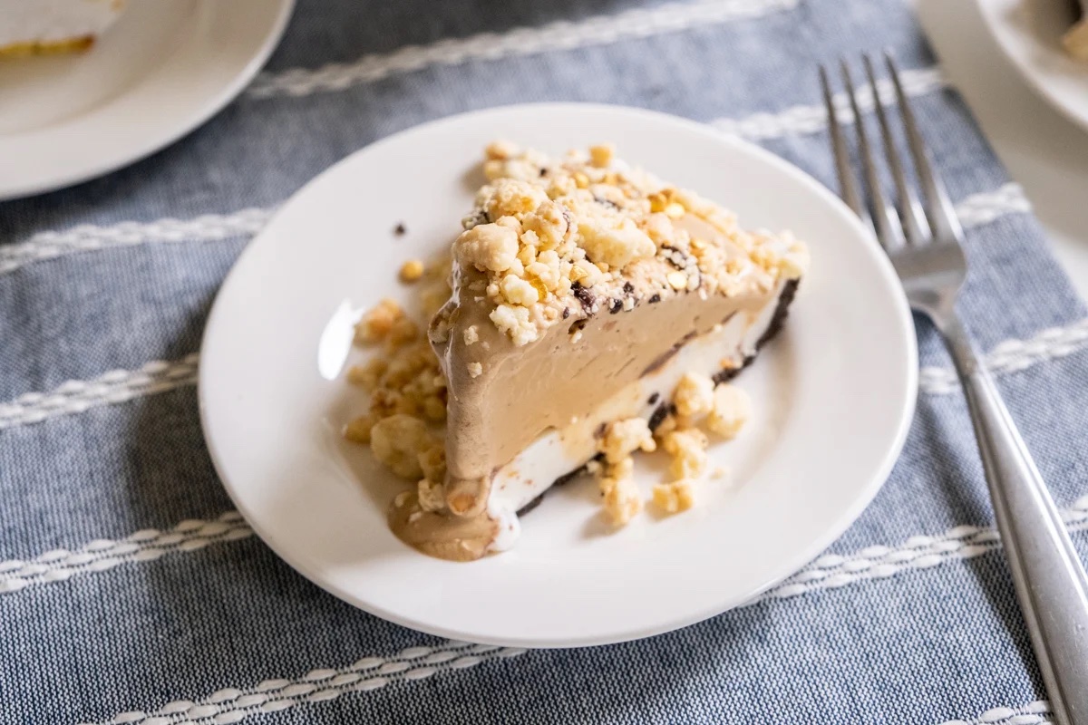 a slice of ice cream pie